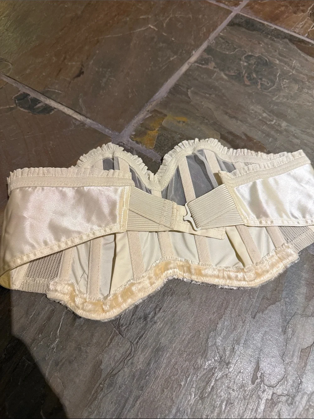 Vintage 40s Strapless Bullet Bra Bustier 34 B Even-Pul White Satin